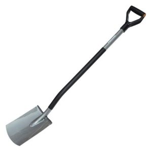 Лопата с закругленным лезвием Fiskars Ergo (131400)